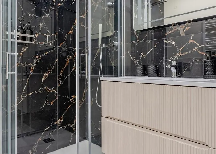 Lusso In Pieno Centro A Due Passi Dalla Stazione Apartment Bologna