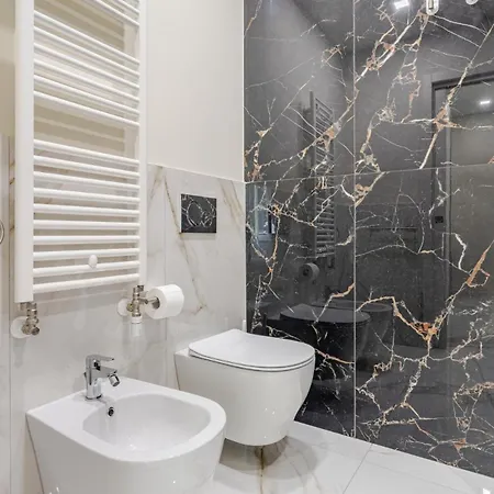 Lusso In Pieno Centro A Due Passi Dalla Stazione * Bologna