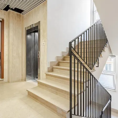 Lusso In Pieno Centro A Due Passi Dalla Stazione