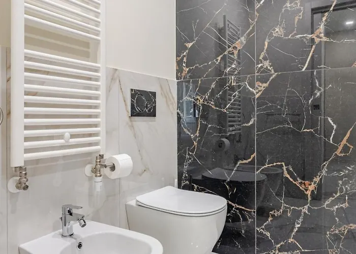 Lusso In Pieno Centro A Due Passi Dalla Stazione * 볼로냐