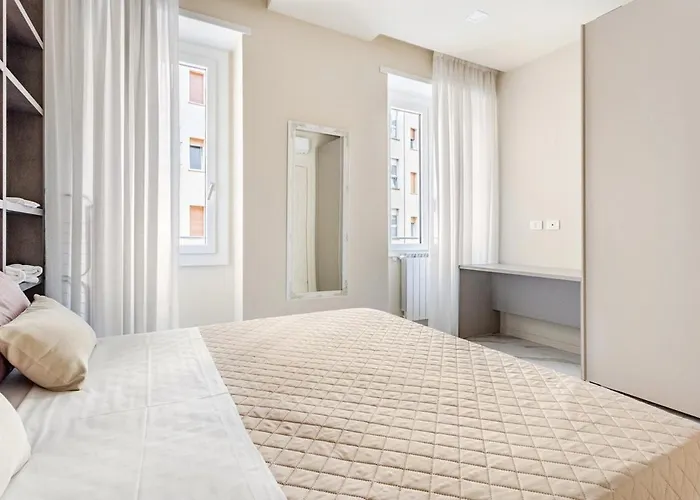 Lusso In Pieno Centro A Due Passi Dalla Stazione Apartamento