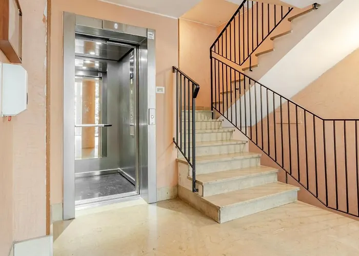 Lusso In Pieno Centro A Due Passi Dalla Stazione Apartamento *